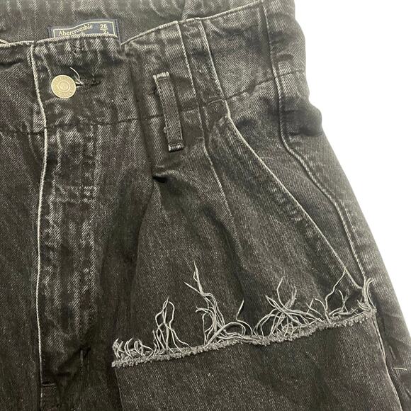 Abercrombie & Fitch‎ A&F Mom Jeans Womens 26/2 Faded Black Distressed Jeans - Picture 1 of 7